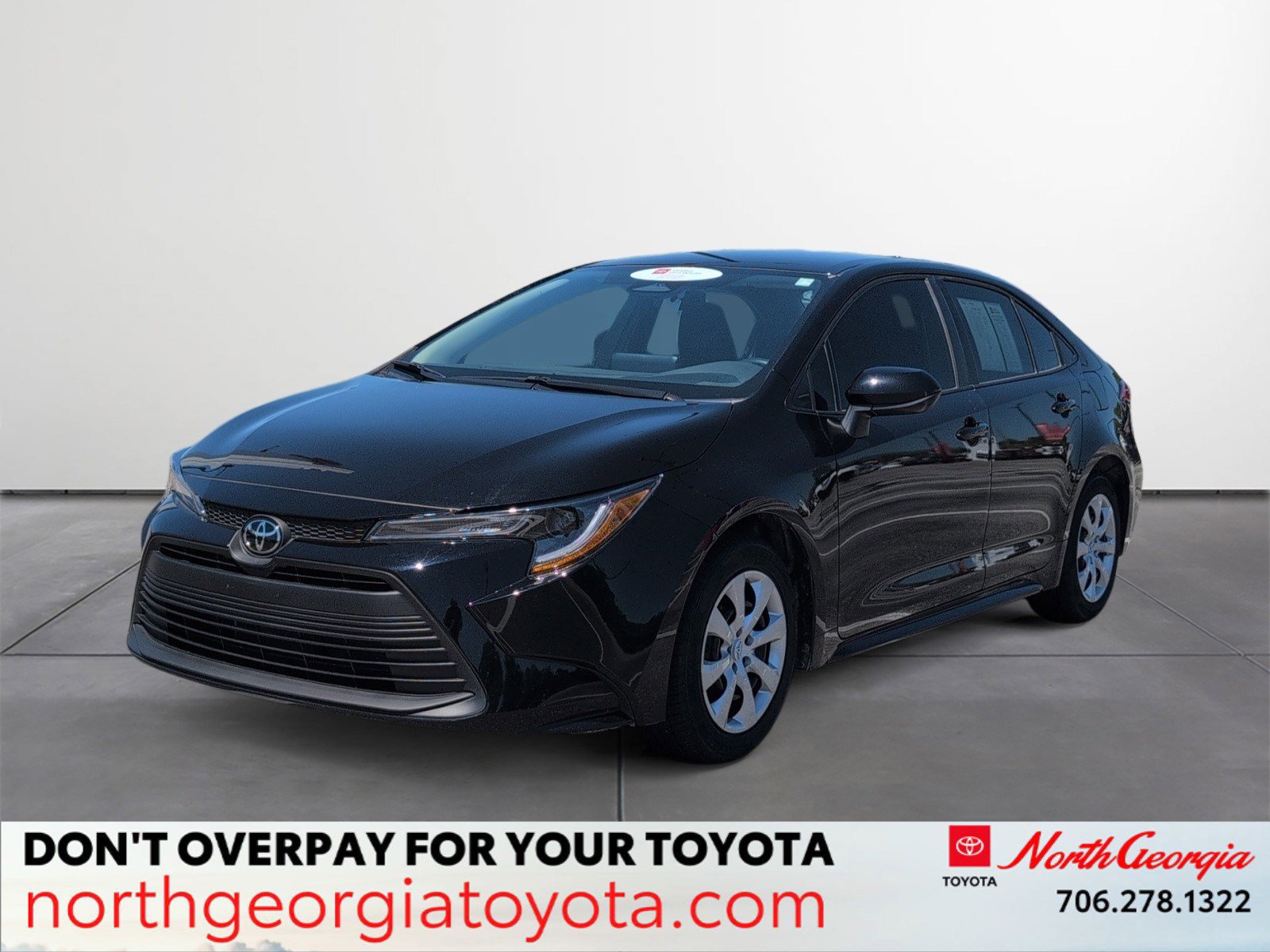 Certified 2025 Toyota Corolla LE FWD image 1
