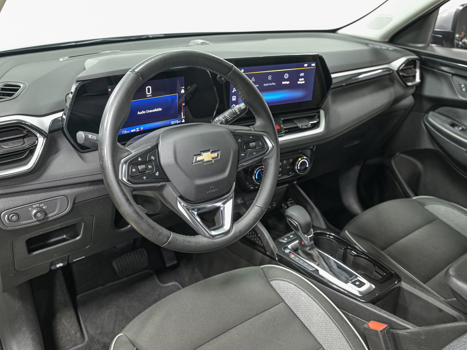 Used 2024 Chevrolet TrailBlazer LT w/ LT Cold Weather Package image 14