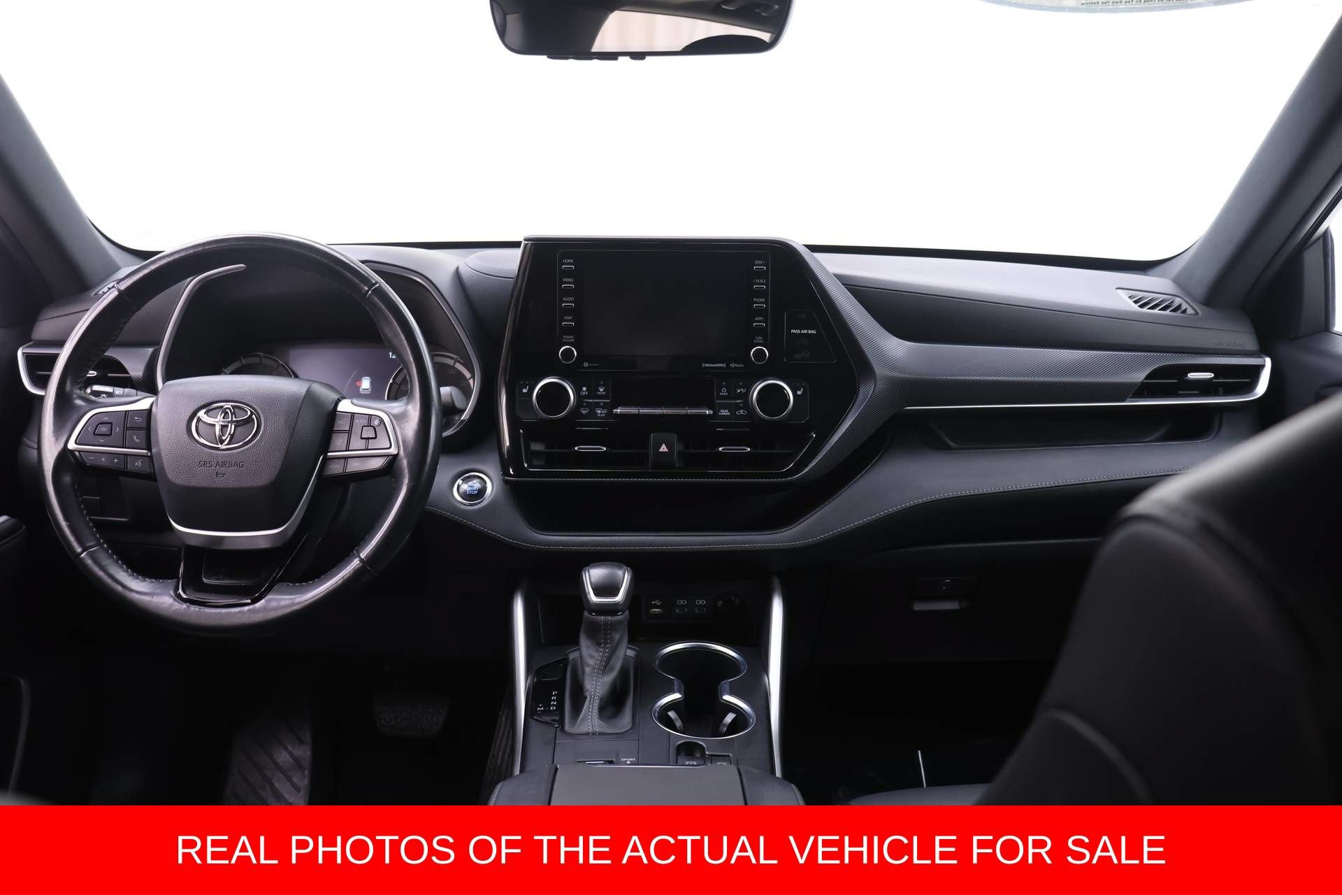 Used 2022 Toyota Highlander XSE FWD image 5