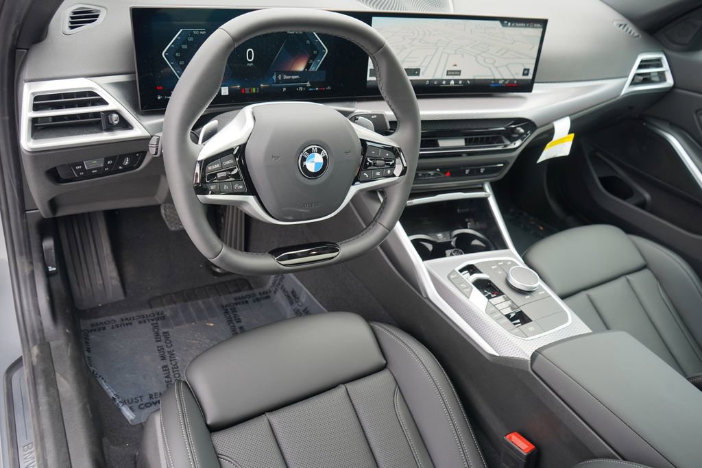 Used 2025 BMW 330i xDrive Sedan AWD/4WD image 12