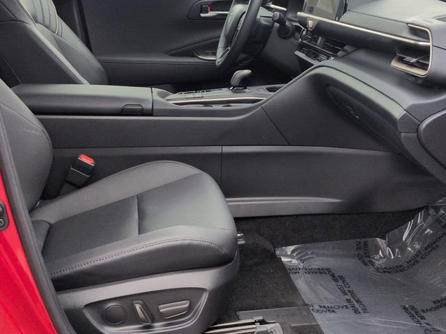 Certified 2023 Toyota Crown Limited image 31