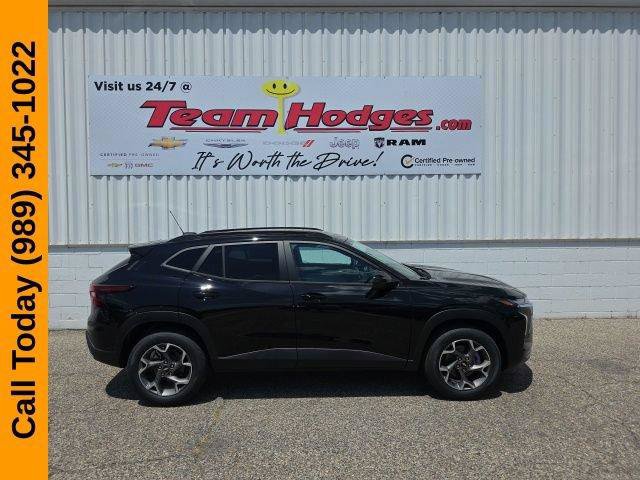 New 2026 Chevrolet Trax LT w/ LT Convenience Package