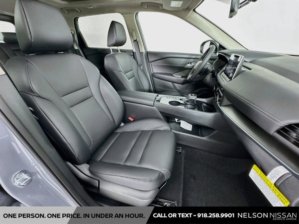 New 2026 Nissan Rogue Dark Armor FWD image 28