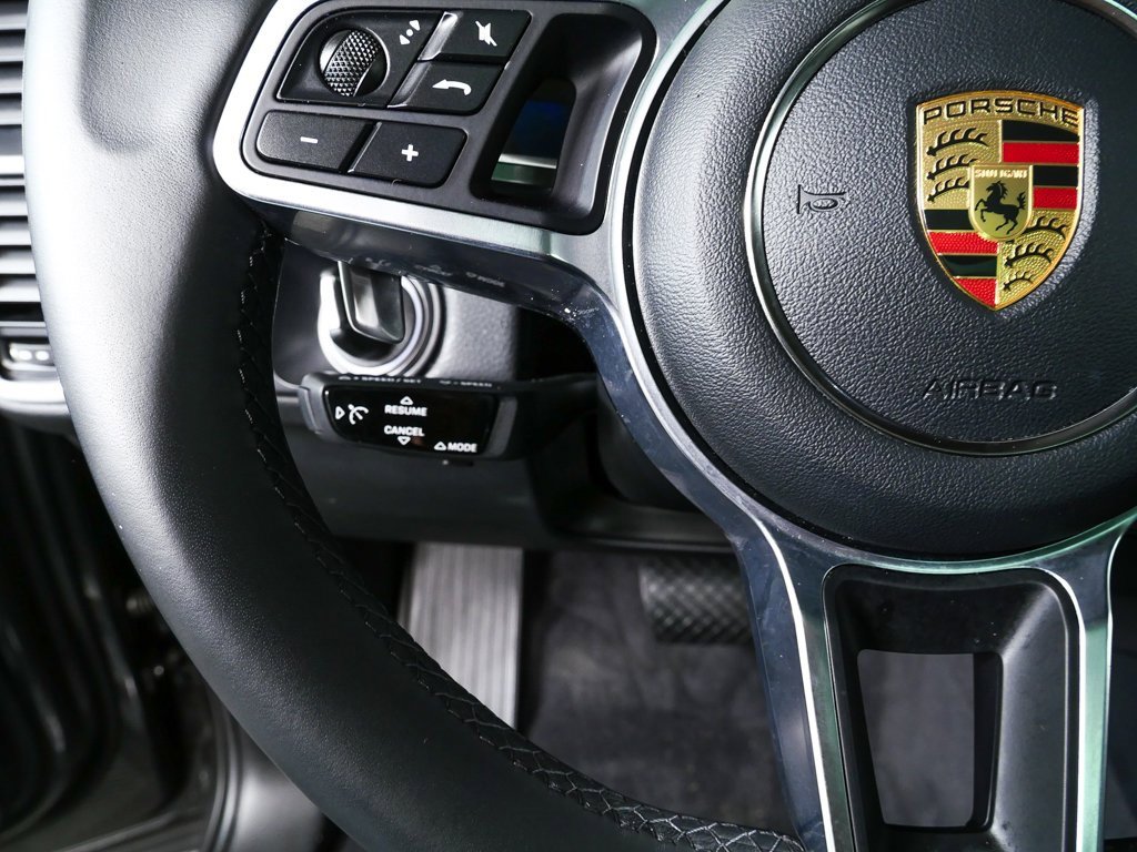 Used 2020 Porsche Cayenne E-Hybrid image 10