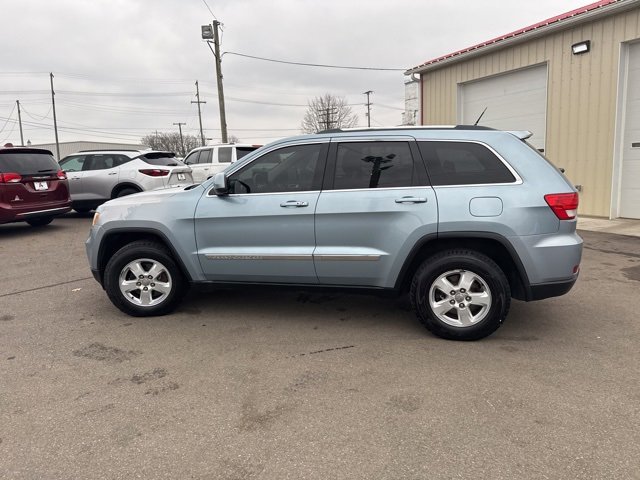 Used 2012 Jeep Grand Cherokee Laredo w/ Laredo E Group image 6