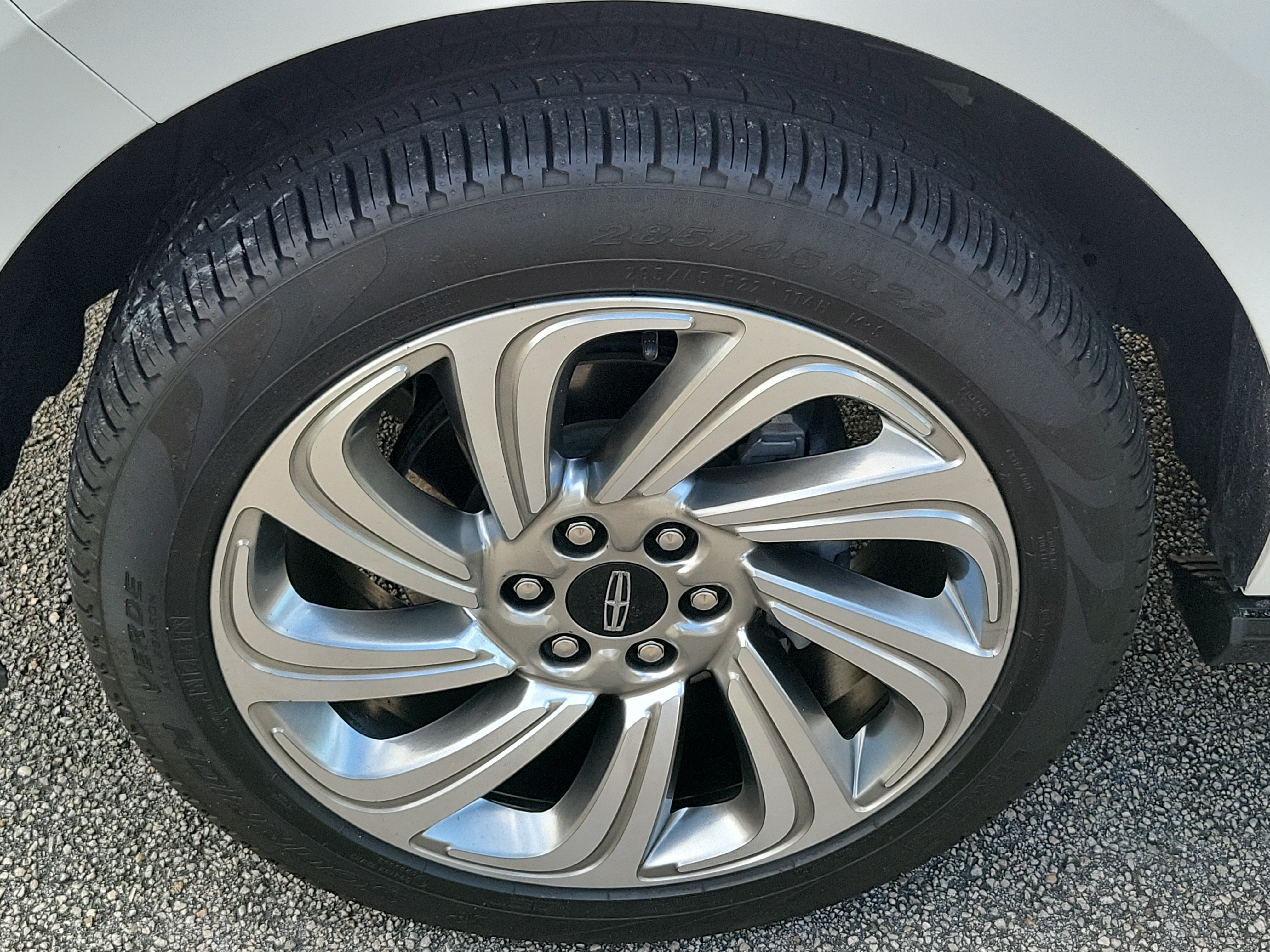 Certified 2024 Lincoln Navigator L Reserve AWD/4WD image 10