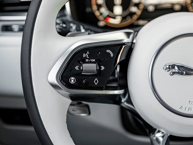 New 2026 Jaguar F-PACE R-Dynamic S AWD/4WD image 21