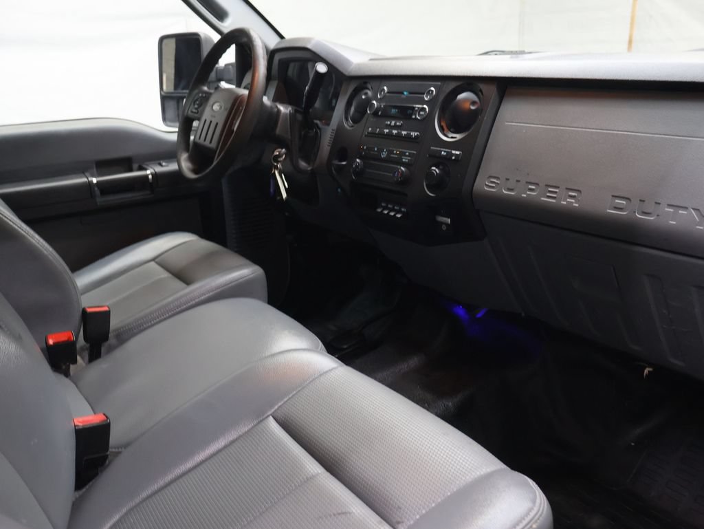Used 2015 Ford F250 XL w/ Power Equipment Group AWD/4WD image 10
