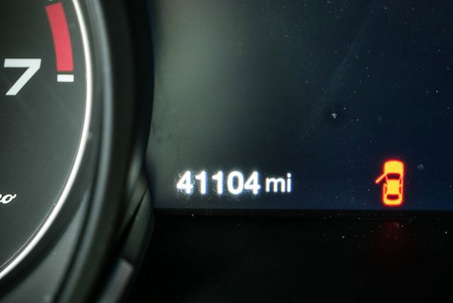 Used 2018 Alfa Romeo Stelvio Sport w/ Quick Order Package 22J Sport image 9