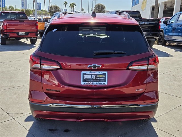 Used 2022 Chevrolet Equinox RS w/ RS Leather Package image 5