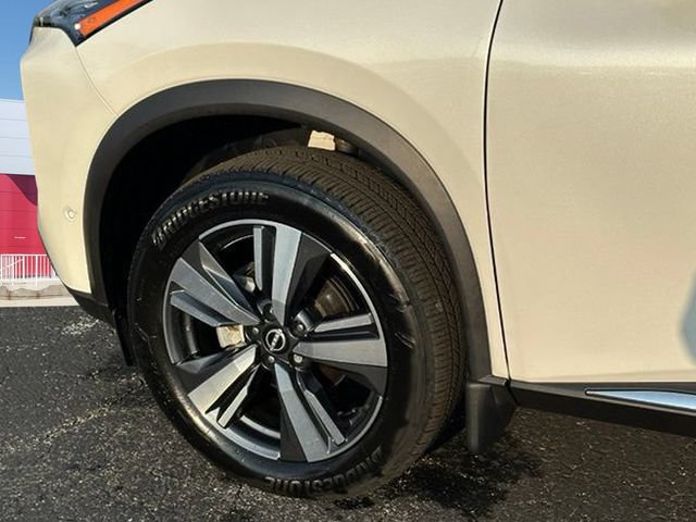 Certified 2023 Nissan Rogue SL w/ SL Premium Package AWD/4WD image 7