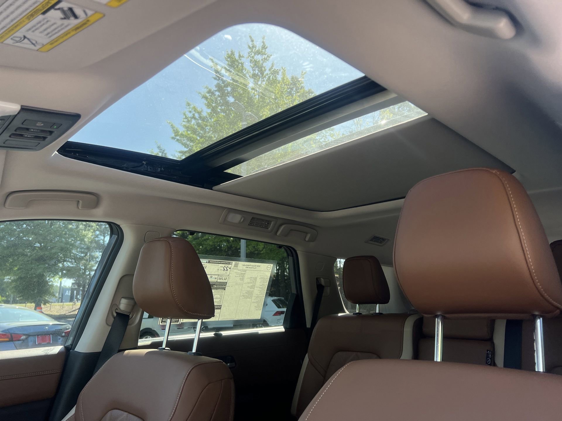 New 2026 Nissan Pathfinder Platinum AWD/4WD image 11