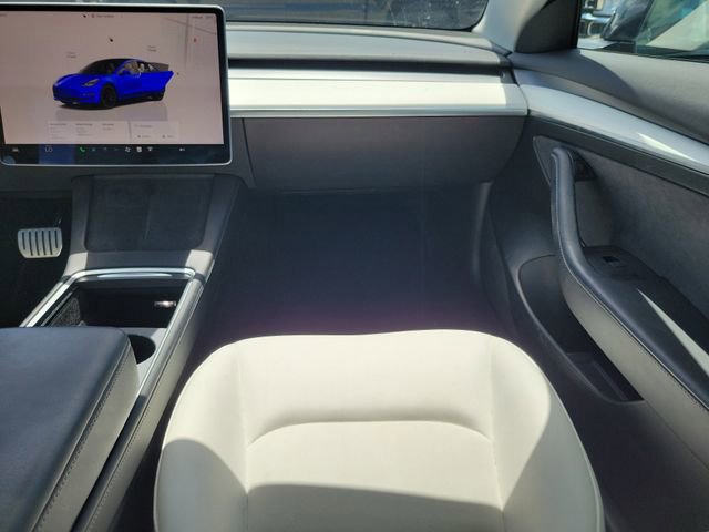 Used 2023 Tesla Model 3 Performance image 13
