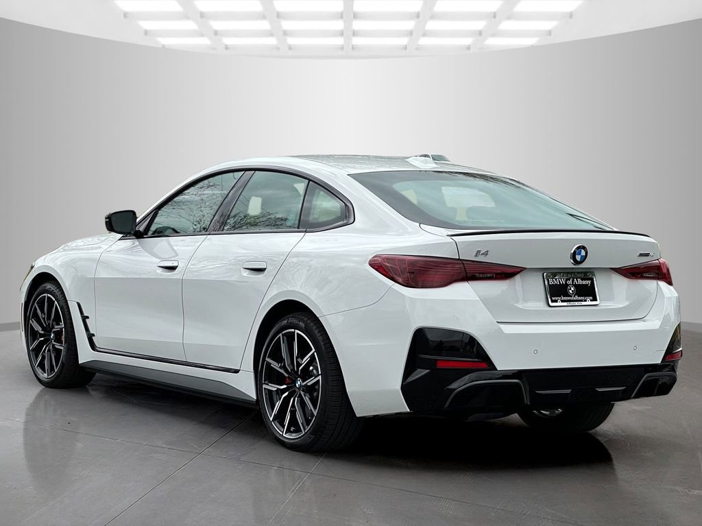 Used 2026 BMW i4 eDrive40 w/ M Sport Package image 4