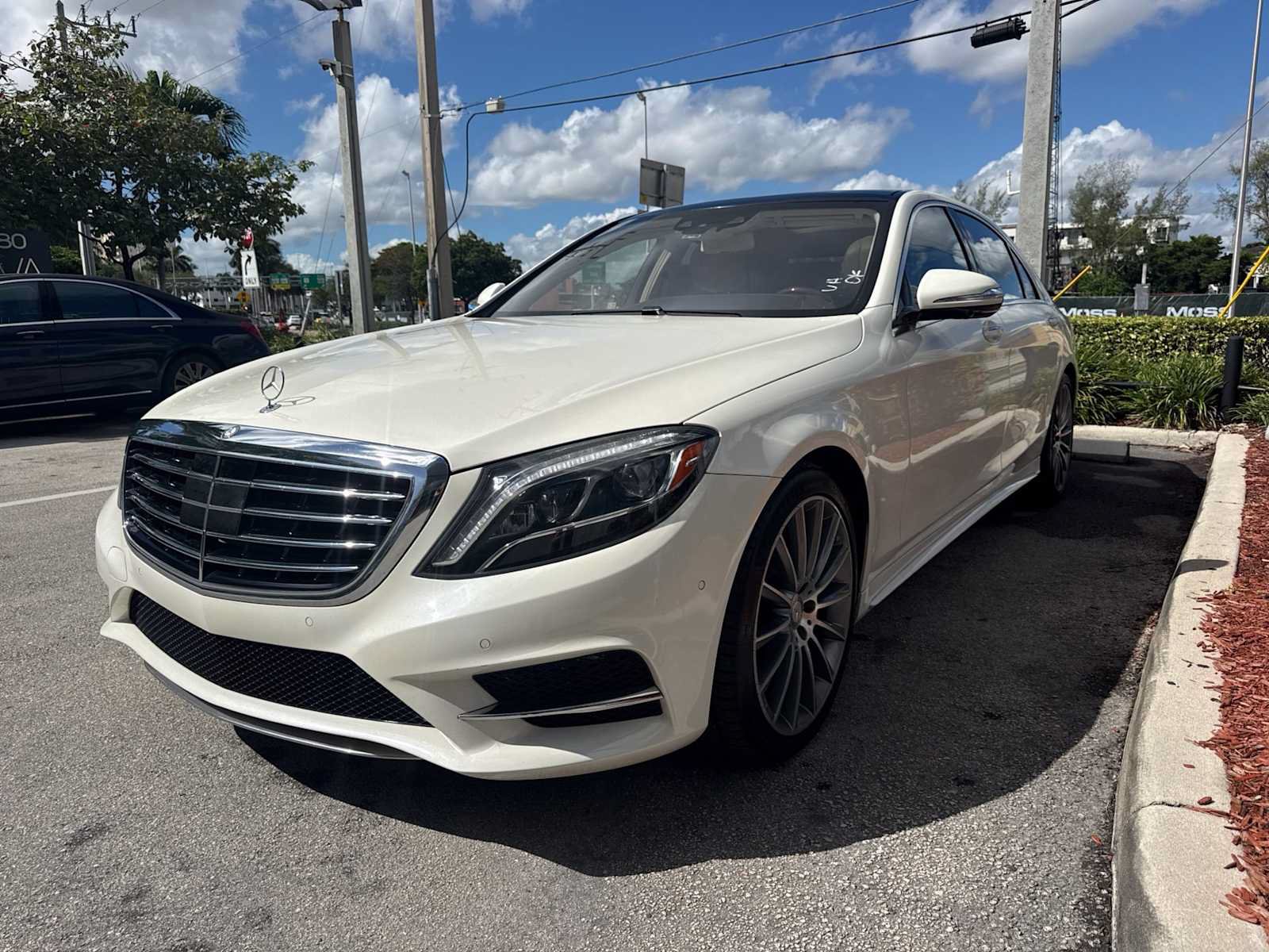 Used 2015 Mercedes-Benz S 550 Sedan image 1