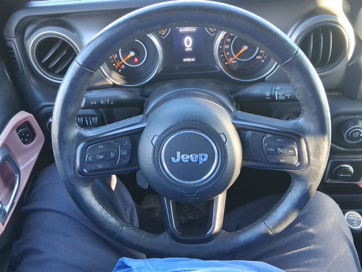 Used 2018 Jeep Wrangler Unlimited Sport S image 10