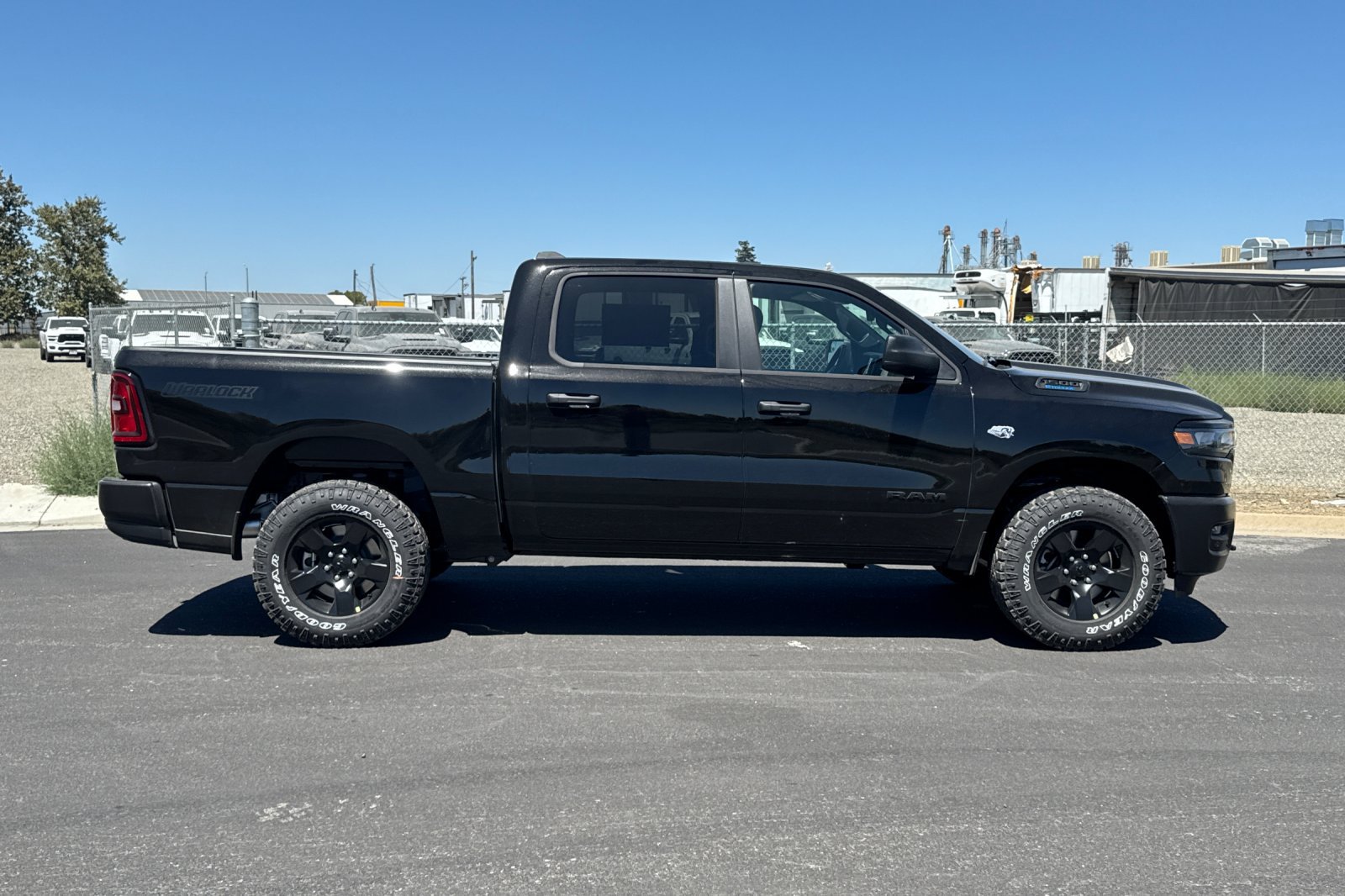 New 2026 RAM 1500 Warlock AWD/4WD image 2
