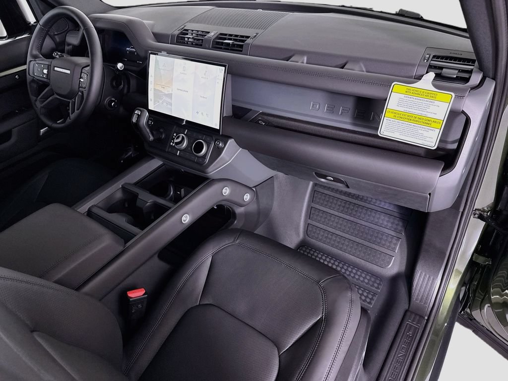 New 2026 Land Rover Defender 110 X-Dynamic SE AWD/4WD image 17