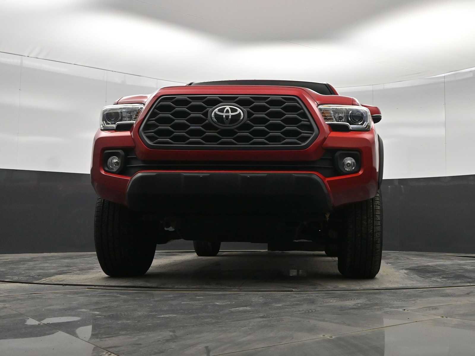 Used 2020 Toyota Tacoma TRD Off-Road image 34