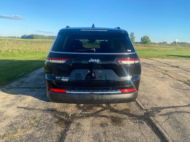 Used 2022 Jeep Grand Cherokee L Limited AWD/4WD image 4