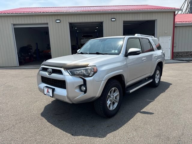 Used 2017 Toyota 4Runner SR5 Premium AWD/4WD image 7