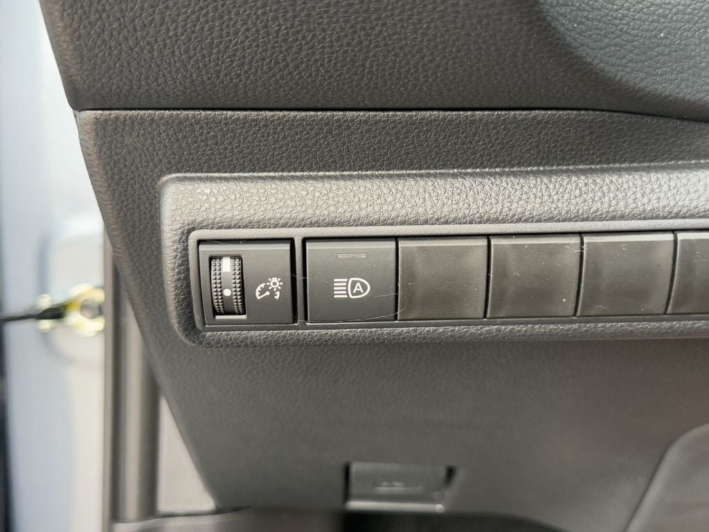 New 2026 Toyota Corolla LE FWD image 15