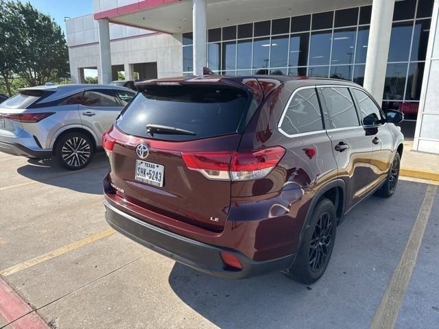 Used 2019 Toyota Highlander Plus FWD image 8