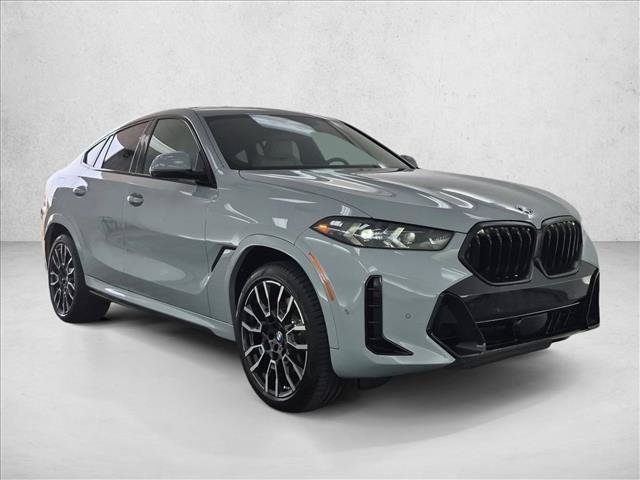 Used 2026 BMW X6 xDrive40i w/ Premium Package AWD/4WD image 3