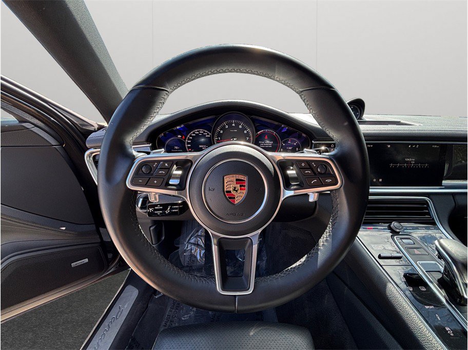 Used 2017 Porsche Panamera 4S AWD/4WD image 25