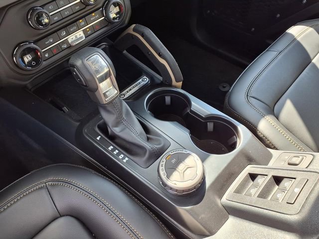 New 2026 Ford Bronco Badlands AWD/4WD image 13