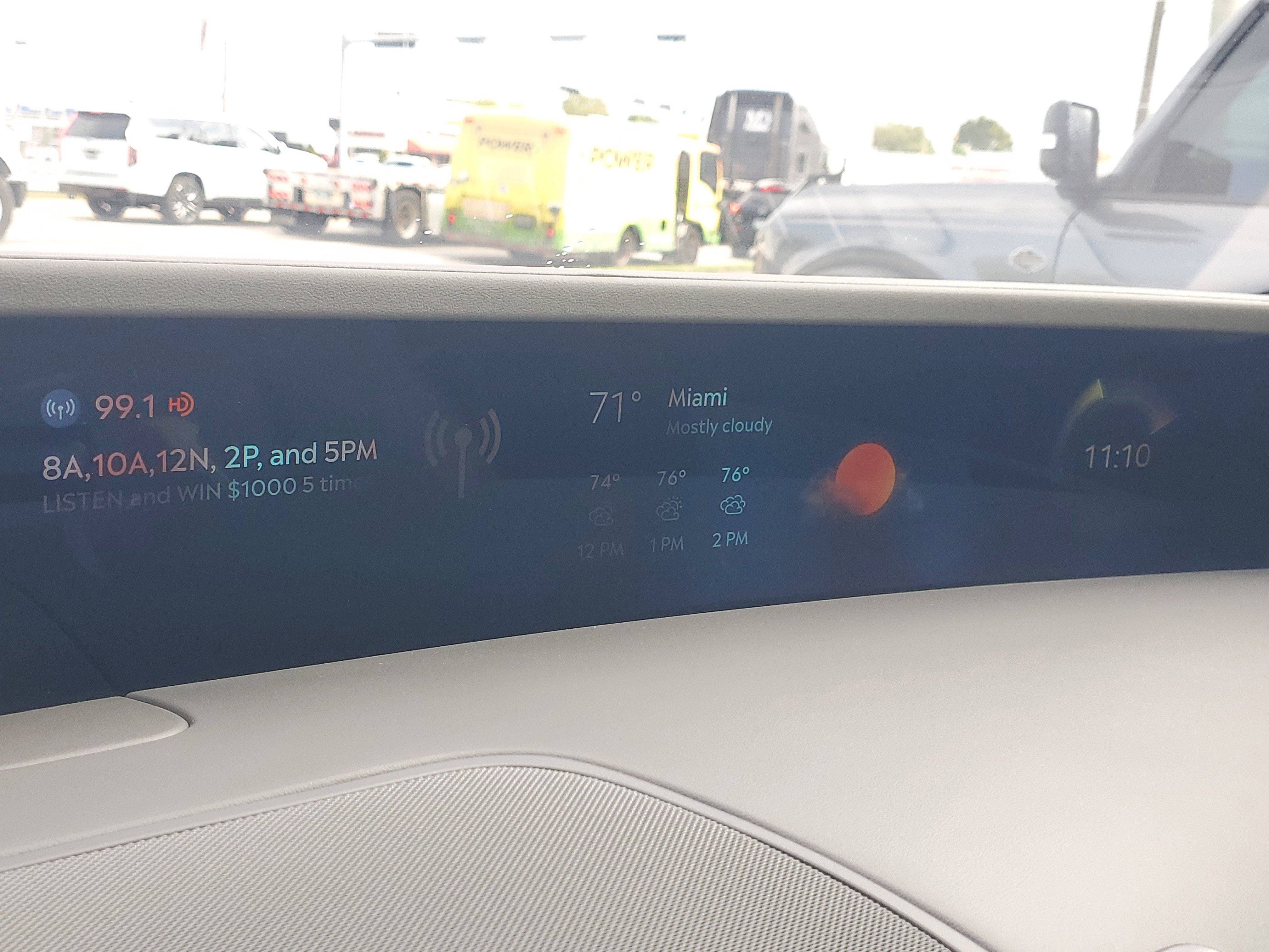 Used 2025 Lincoln Nautilus Premier image 28