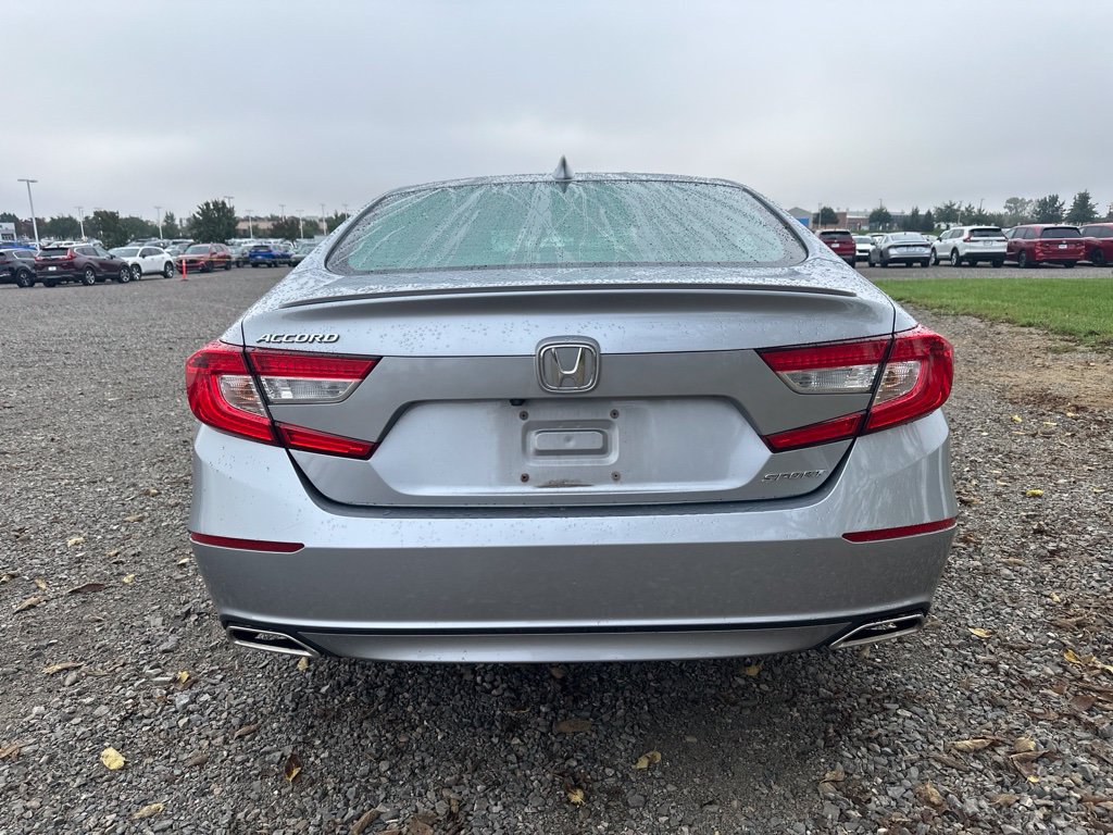 Used 2019 Honda Accord Sport image 9