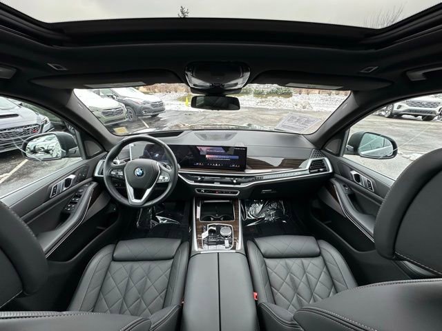 Certified 2025 BMW X5 xDrive50e w/ Climate Comfort Package image 13