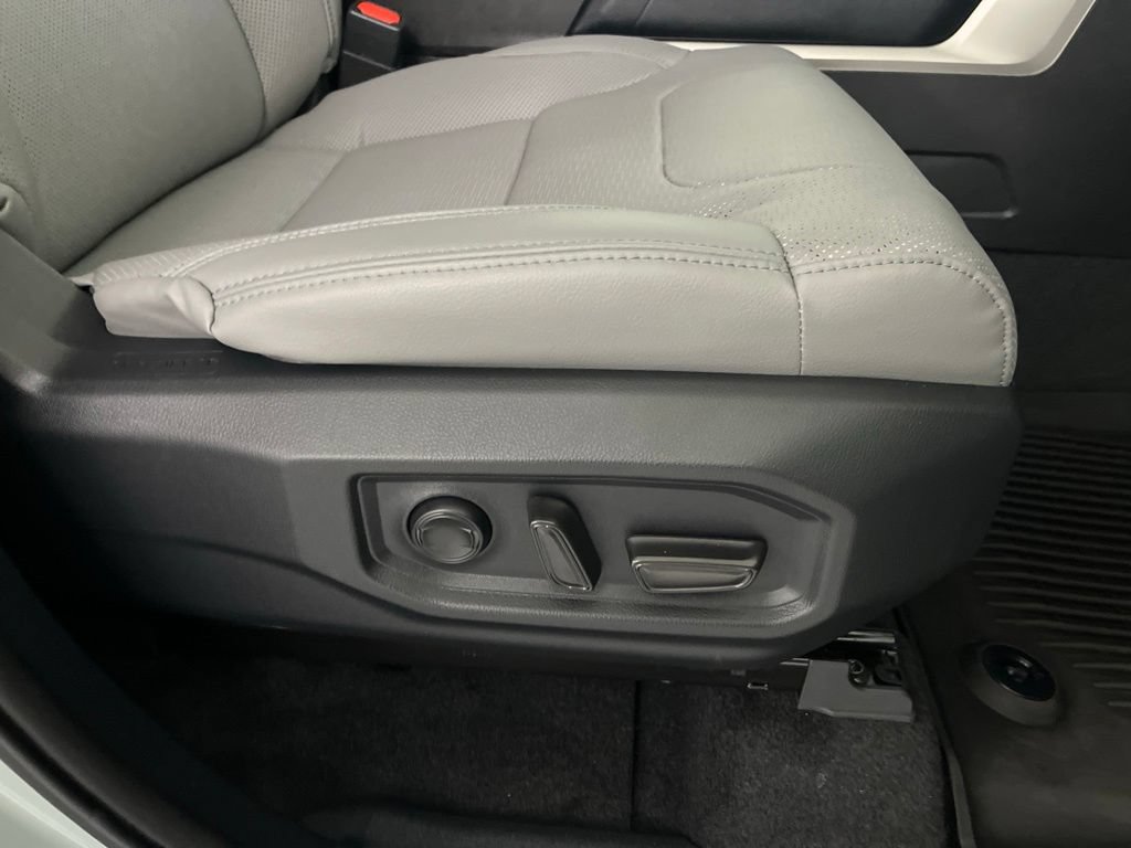 Used 2024 Toyota Tundra SR5 w/ SR5 Premium Package AWD/4WD image 60