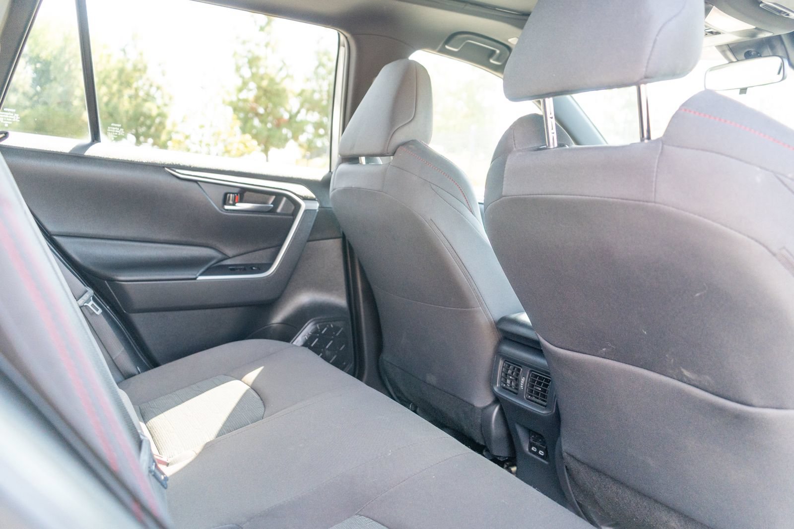 Certified 2023 Toyota RAV4 SE w/ Weather & Moonroof Package AWD/4WD image 21