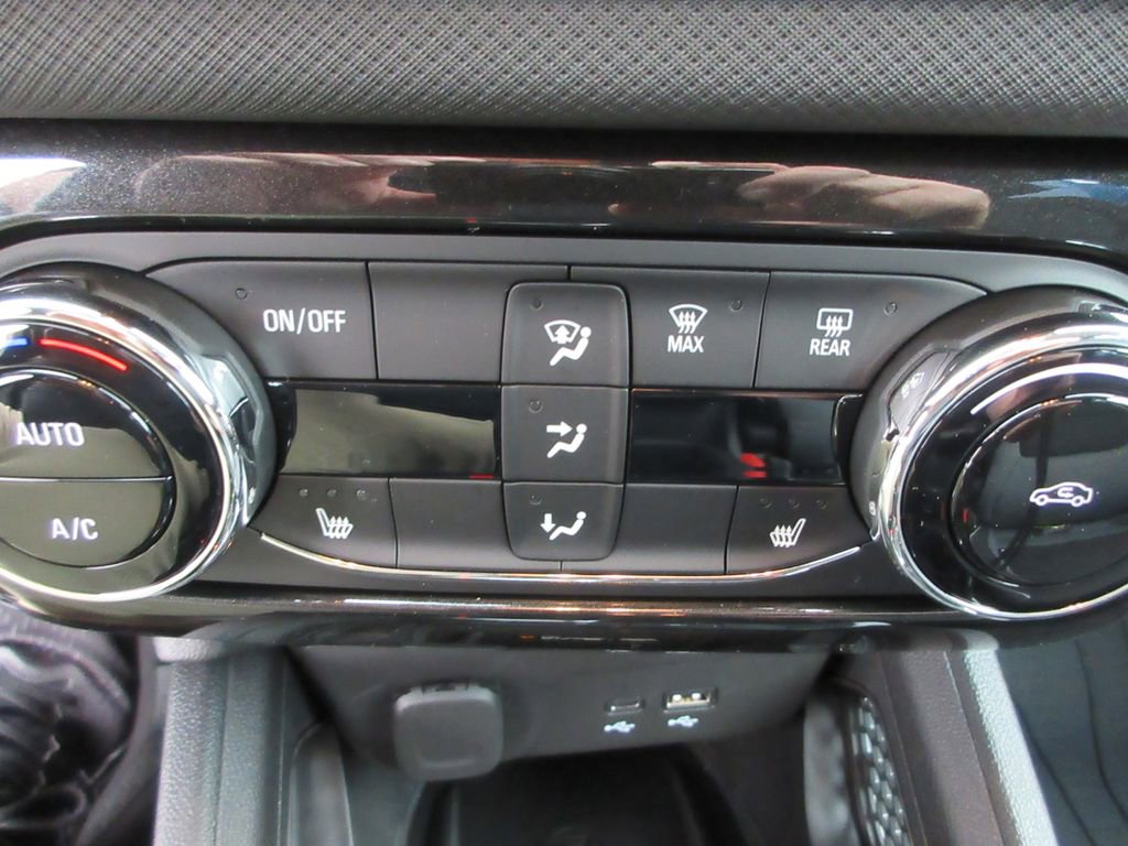New 2026 Chevrolet TrailBlazer LT w/ Convenience Package FWD image 30