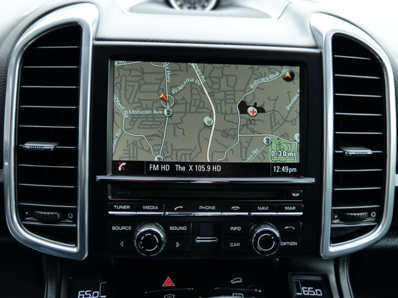 Used 2016 Porsche Cayenne image 24