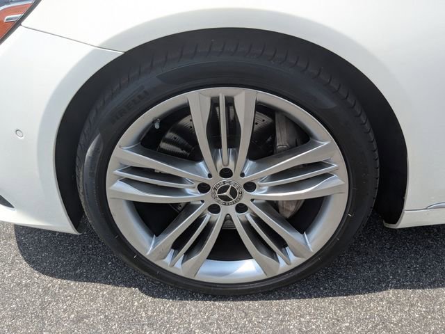 Used 2019 Mercedes-Benz S 560 Sedan image 31