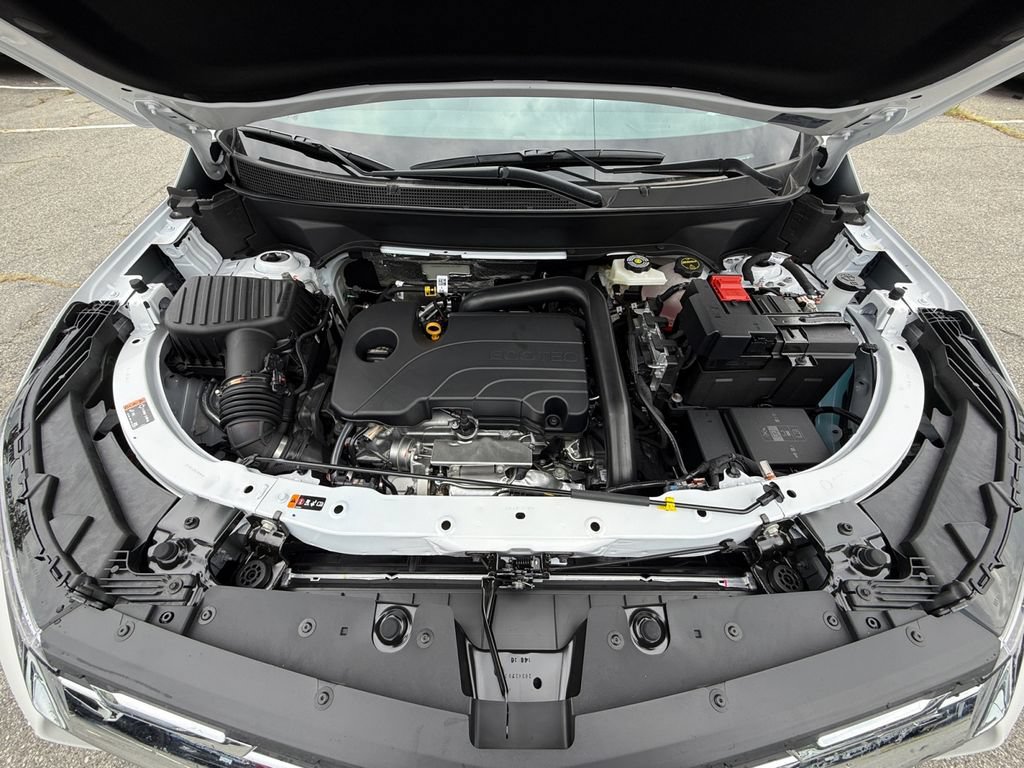 New 2027 Chevrolet Equinox LT FWD image 26