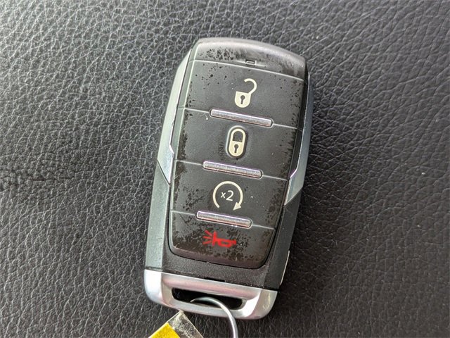 Used 2019 RAM 1500 Laramie image 30