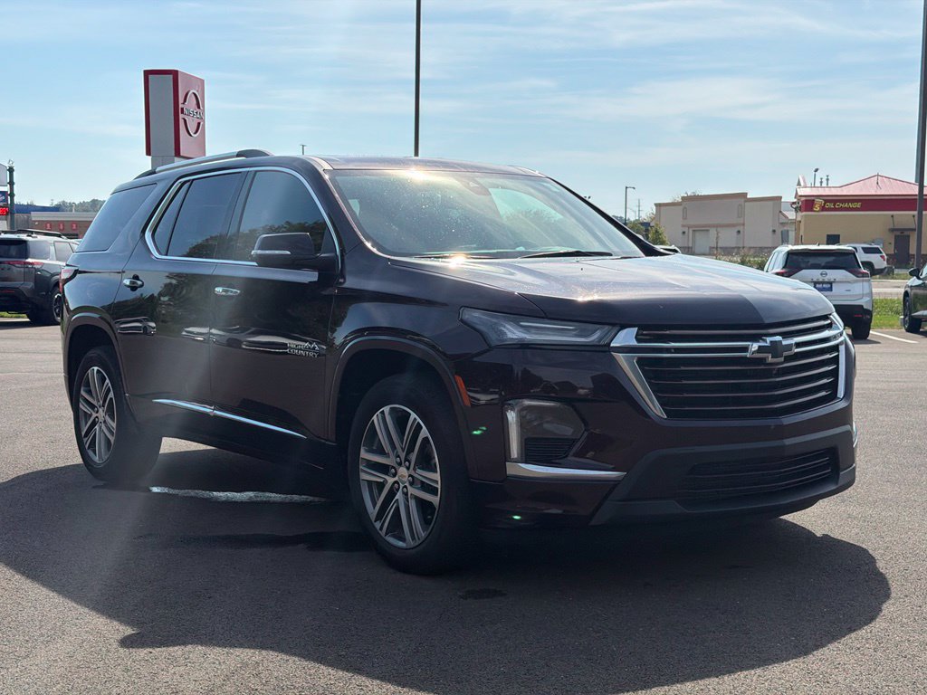 Used 2023 Chevrolet Traverse High Country