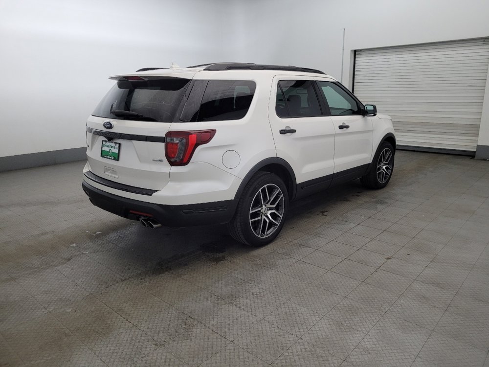 Used 2018 Ford Explorer Sport w/ Equipment Group 401A AWD/4WD image 9