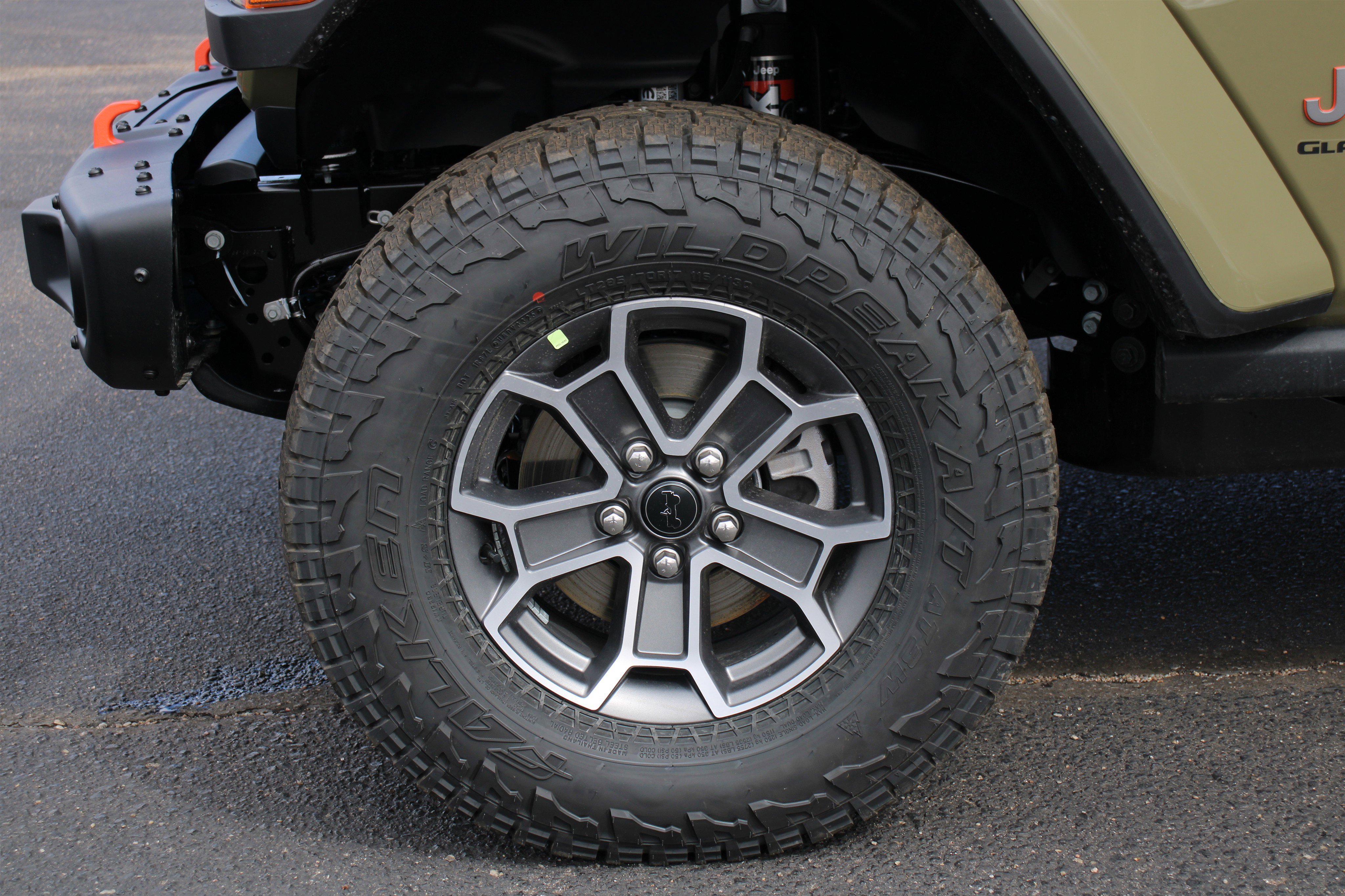 New 2026 Jeep Gladiator Mojave image 40