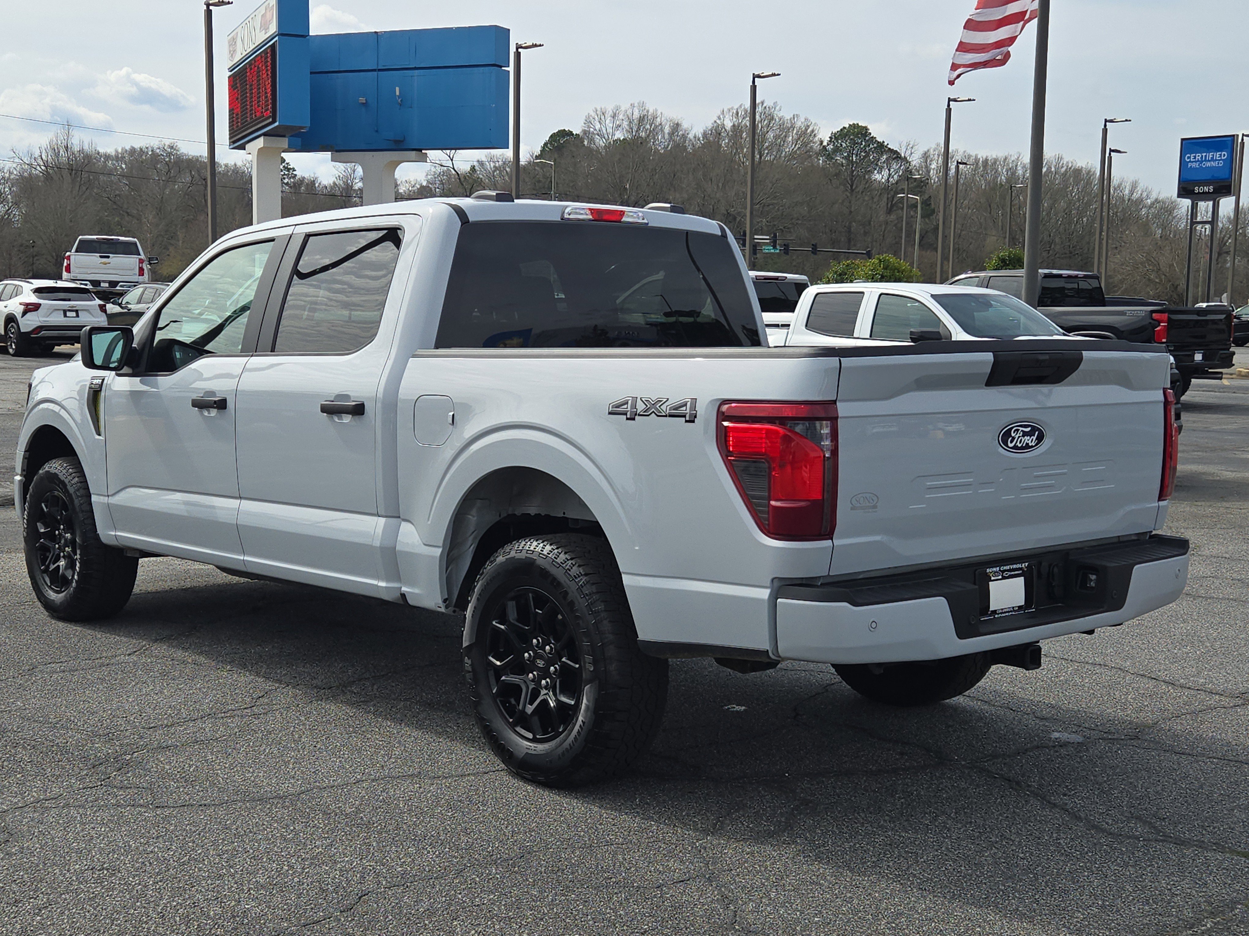 Used 2025 Ford F150 STX image 11