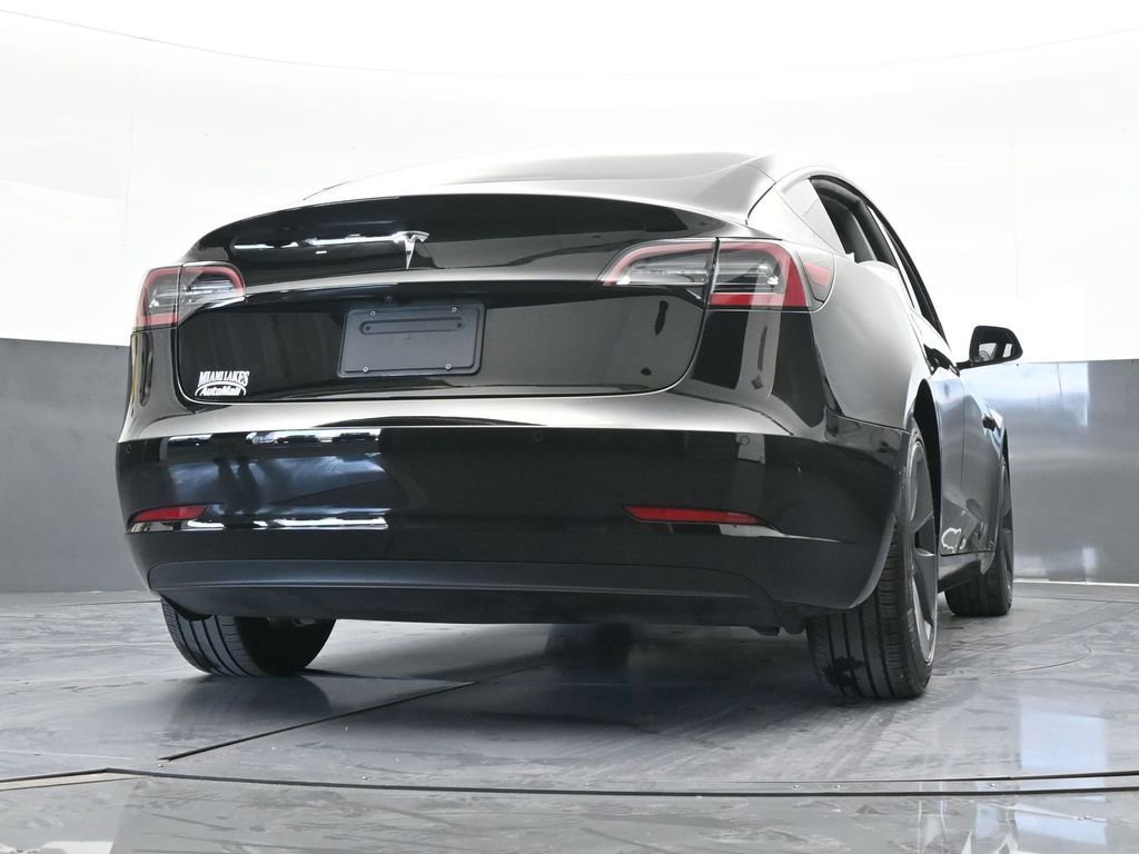 Used 2021 Tesla Model 3 Standard Range Plus image 54