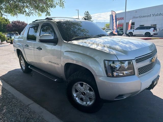 Used 2011 Chevrolet Avalanche LT w/ Suspension Package, Off-Road