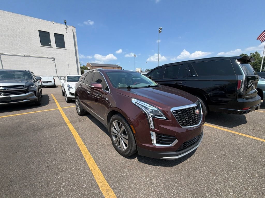 Used 2023 Cadillac XT5 Premium Luxury AWD/4WD image 5