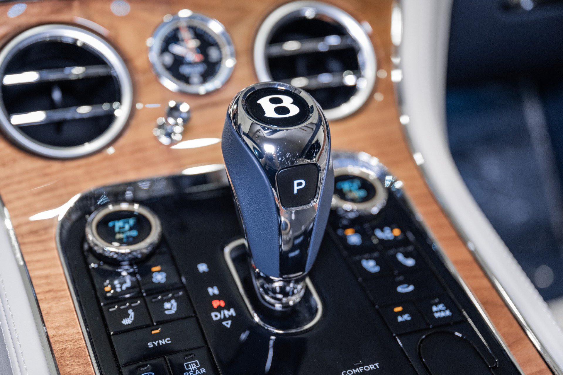 New 2026 Bentley Continental GT AWD/4WD image 35