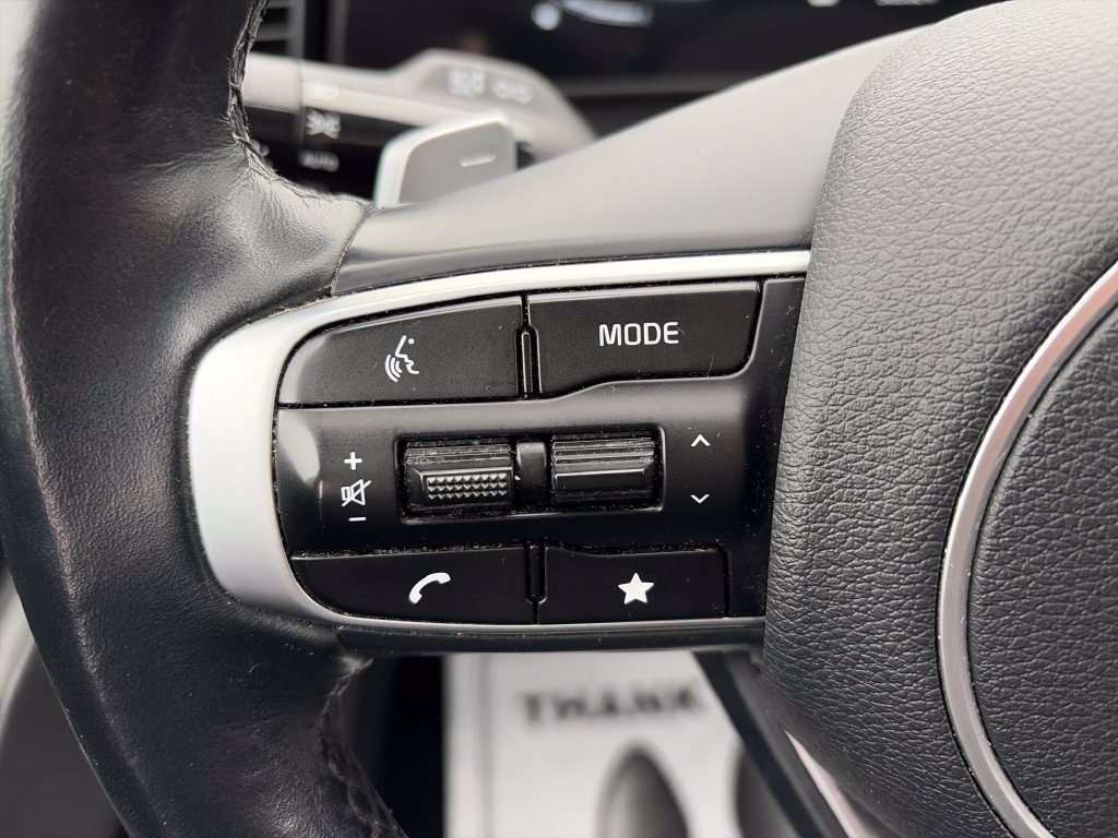 Used 2023 Kia Sportage EX AWD/4WD image 17