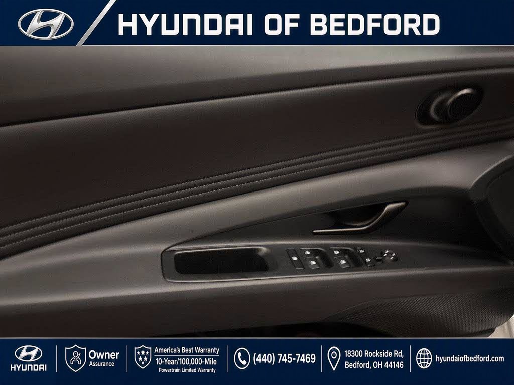 Used 2026 Hyundai Elantra SEL Sport Premium FWD image 12